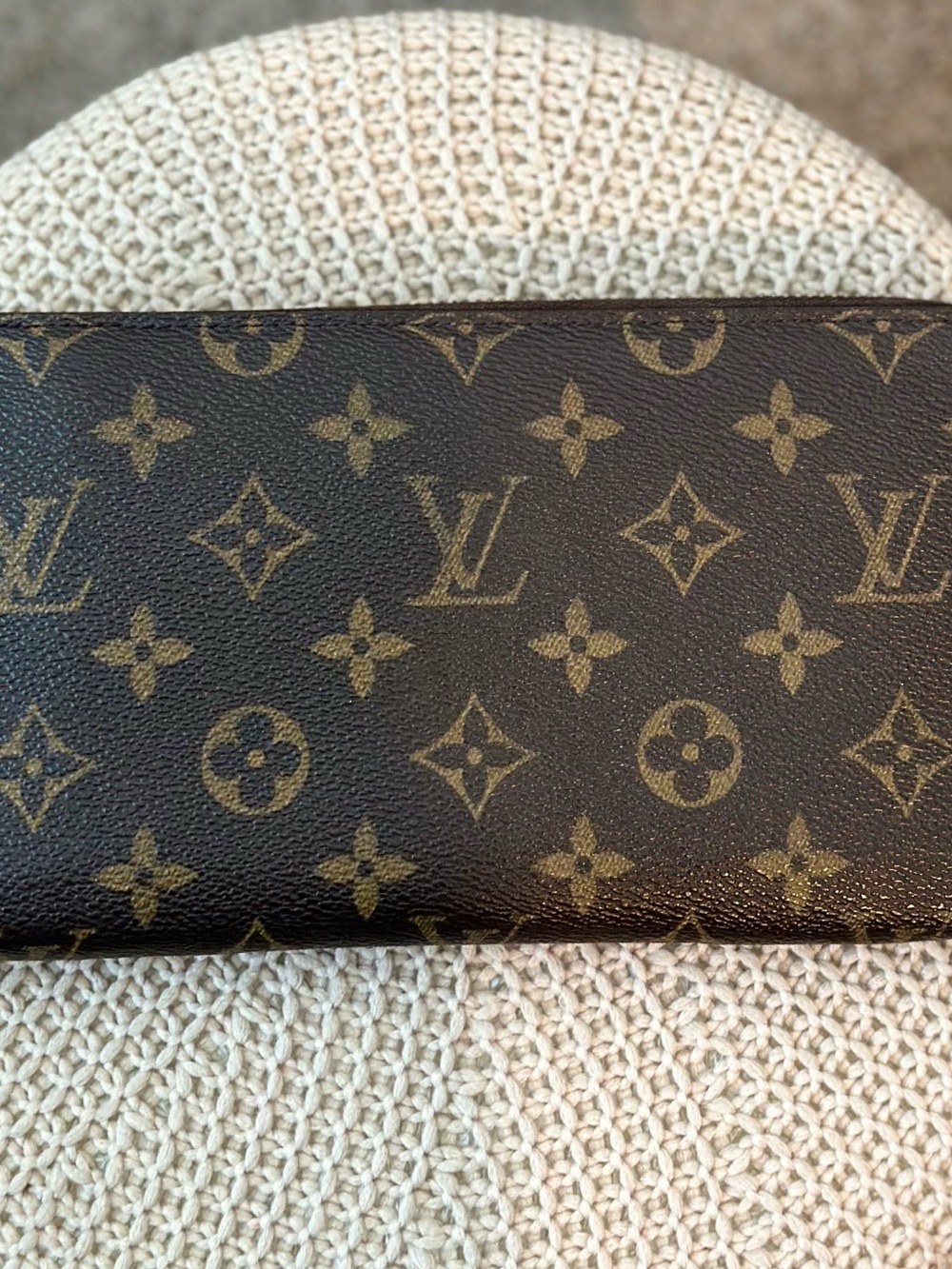 Louis Vuitton Monogram Zippy Organizer Wallet in Monogram Brown - Picture 2 of 14
